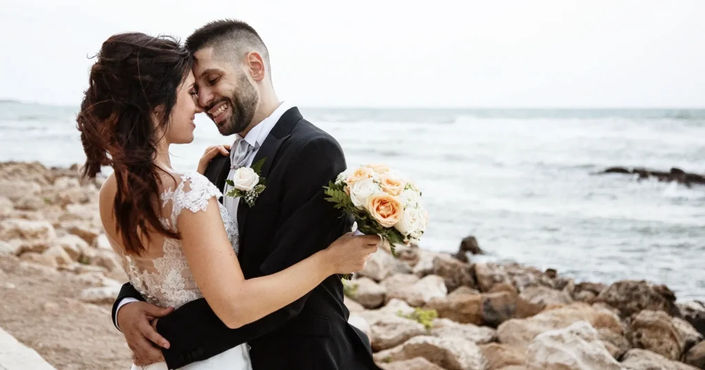 Real Wedding 34 Samuele e Valeria hanno scelto, come cornice per il servizio fotografico del loro matrimonio, il Castello sul mare di Santa Severa...