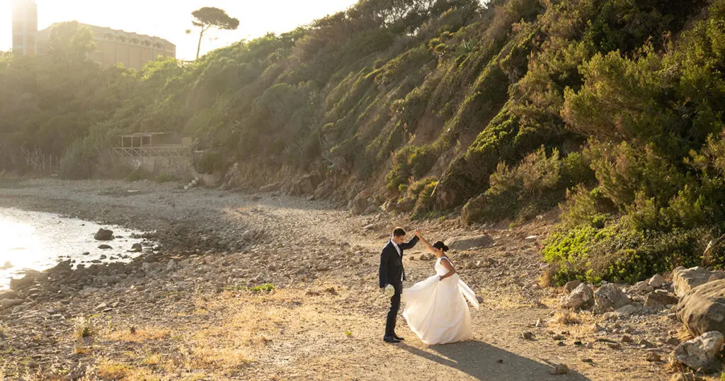 LOCATION MATRIMONI ROMA 40 Il trailer del matrimonio di Nicolò e Silvia, che si sono sposati al Castello Odescalchi di Santa Marinella.
